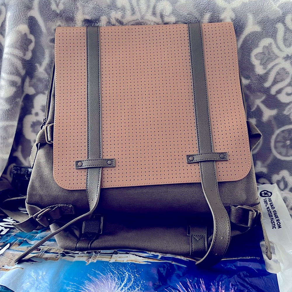 NWT Disney Pin Collector Backpack